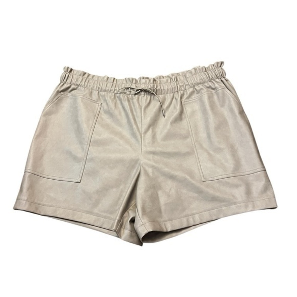 NWOT Avec Les Filles Faux-Ever Leather High Paper Bag Waist Shorts, 2X